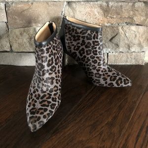 Adrienne Vittadini Leopard Booties